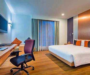 Sukhumvit hotel room